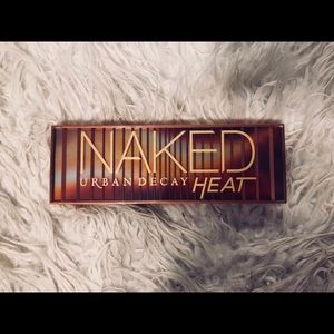 NAKED HEAT PALETTE